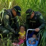 Policía rescata a dos hermanitos abandonados por su progenitora en zona rural de Montenegro, Quindío